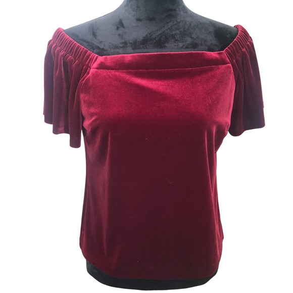 White House Black Market Burgundy Velvet Off The Shoulder Blouse $89 Small - Picture 2 of 12
